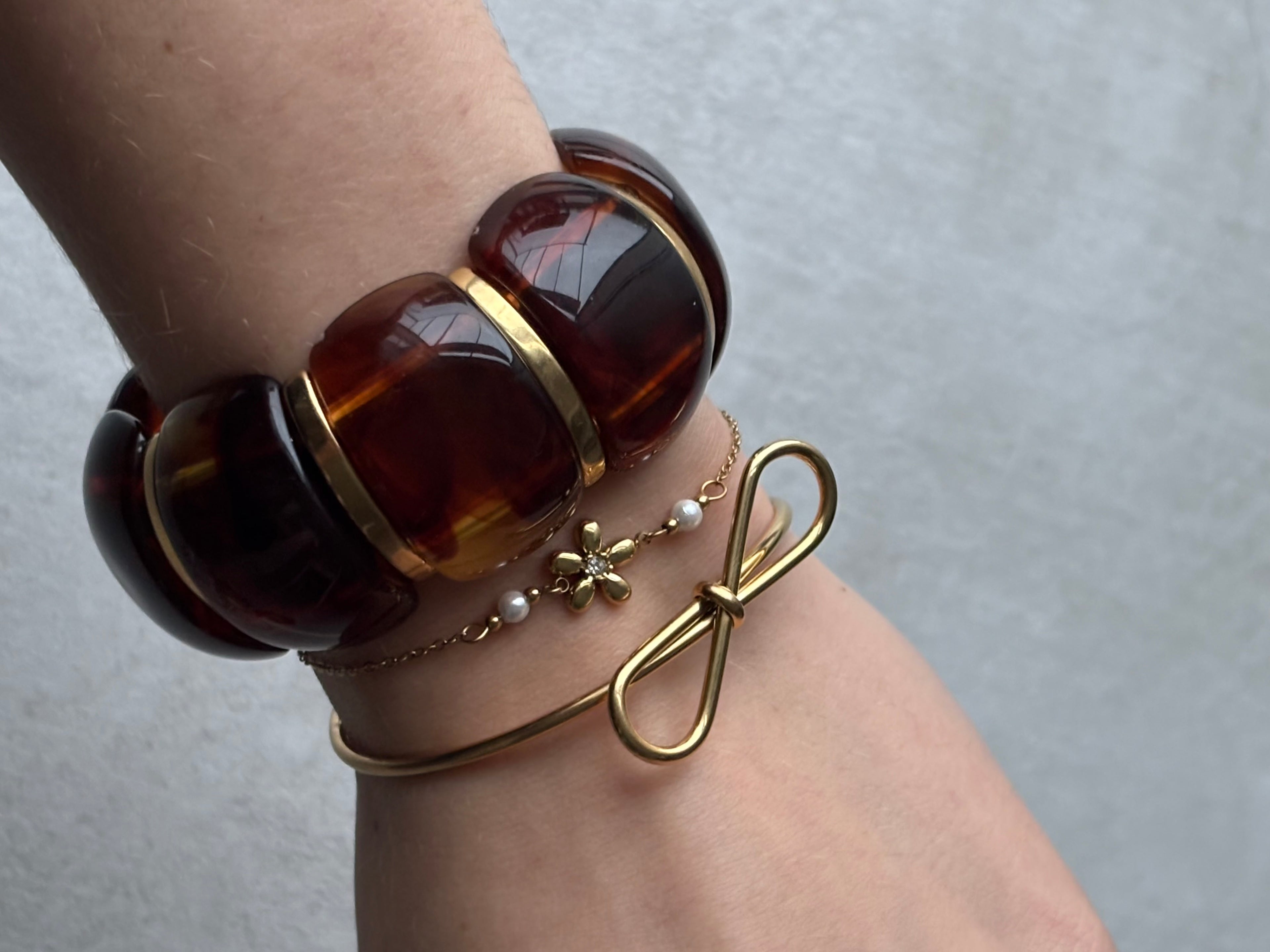 Bracelet avec petite fleur