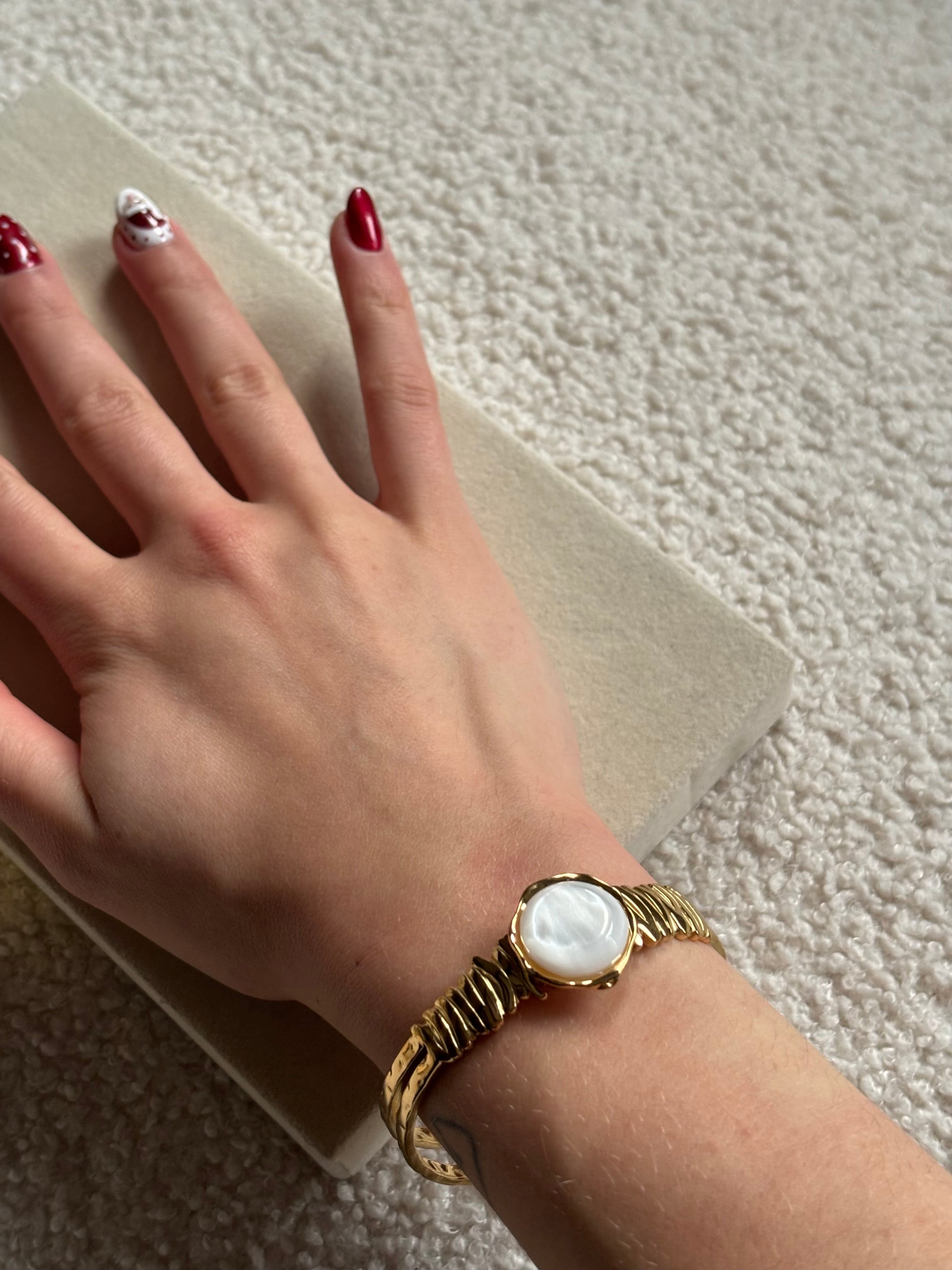 Bracelet jonc avec pierre